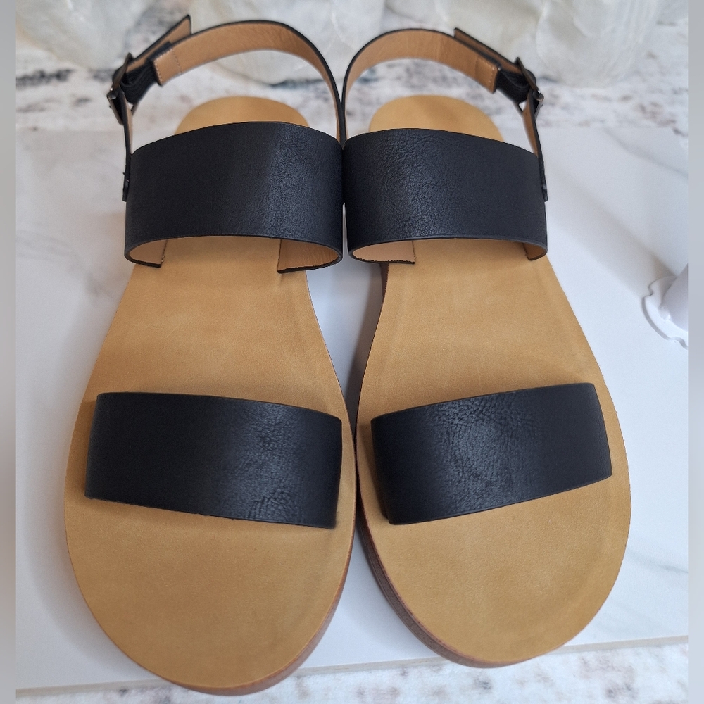 Meraki Strap Black Sandals with Tan Sole And Buckle Clouser Boutique - Picture 2 of 6